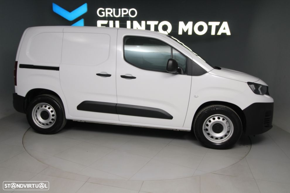 Peugeot e-Partner E-partner Standard Elétrico 136 Cv (100 Kw) - Bateria 50 Kwh - 9