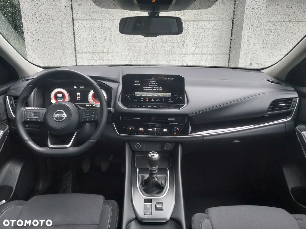 Nissan Qashqai 1.3 DIG-T N-CONNECTA - 12