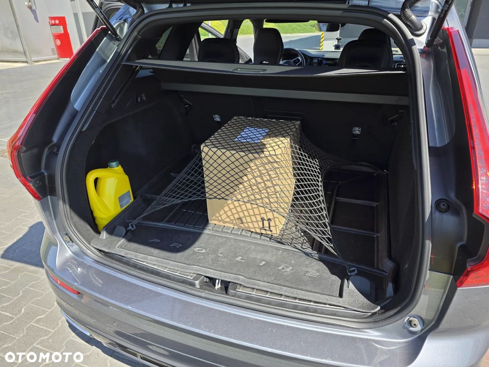Volvo XC 60 D3 SCR R-Design - 24