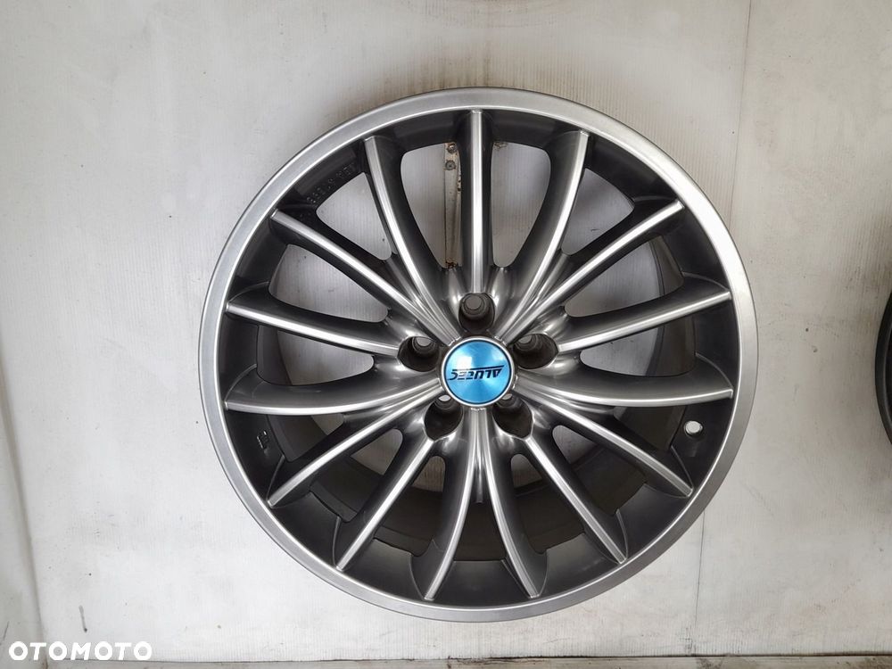 Felgi aluminiowe Alutec KBA47893 8.5" x 18" 5x105 ET35 - 5