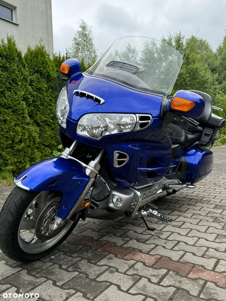 Honda GL - 16