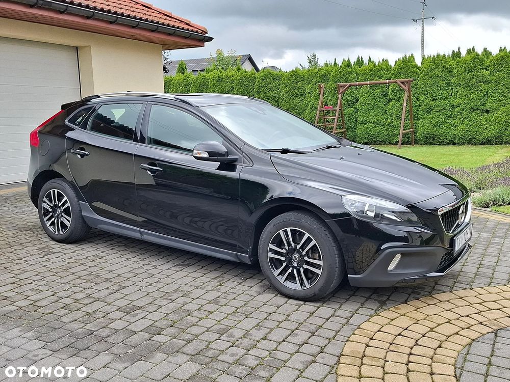 Volvo V40 Cross Country - 19