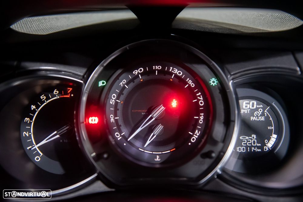 Citroën DS3 1.6 THP Sport Chic - 26