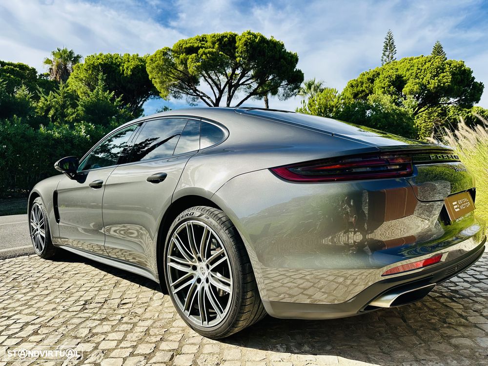 Porsche Panamera 4 Edition 10 Anos - 5