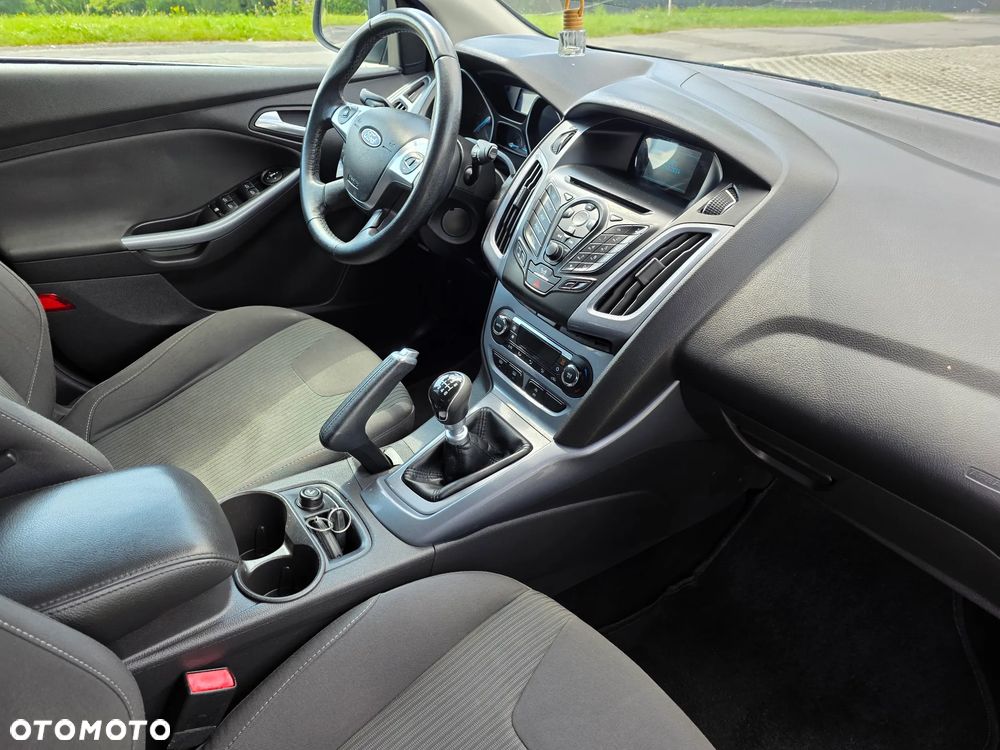 Ford Focus 1.6 TDCi DPF Trend - 11