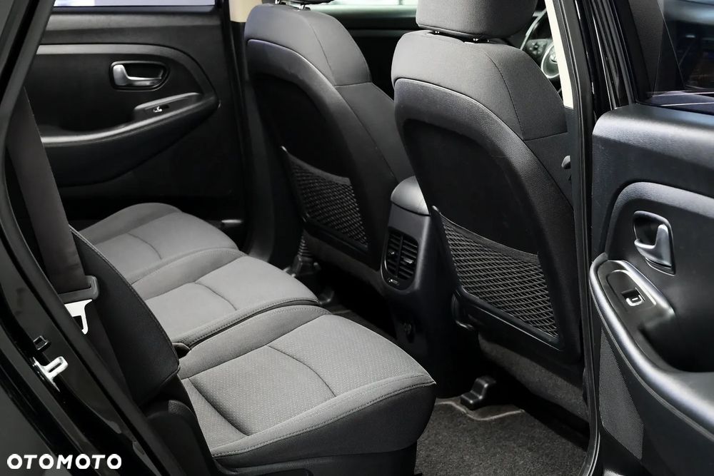 Kia Carens 1.6 GDI Edition 7 - 11