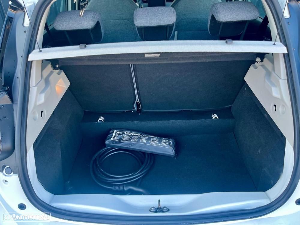Renault Zoe (c/ Bateria) 41 kwh Life c/ LIMITED Pack - 7