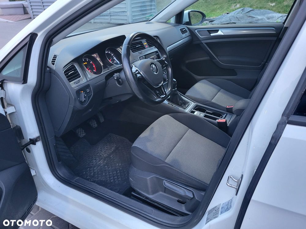Volkswagen Golf Variant 1.2 TSI BMT Trendline - 11