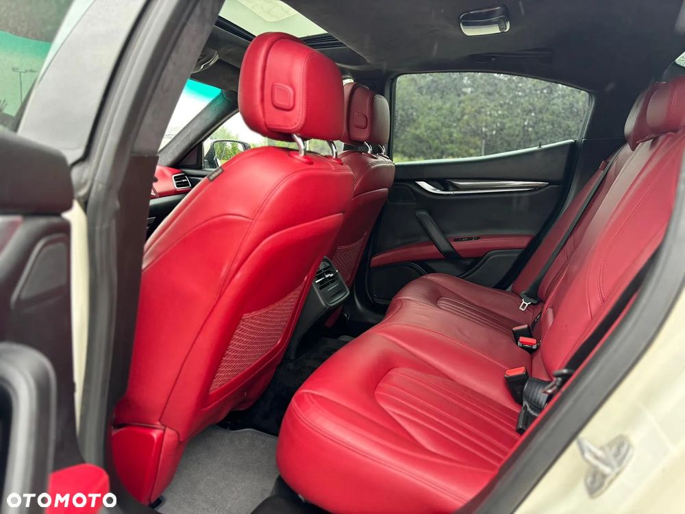 Maserati Ghibli Automatik S Q4 - 24