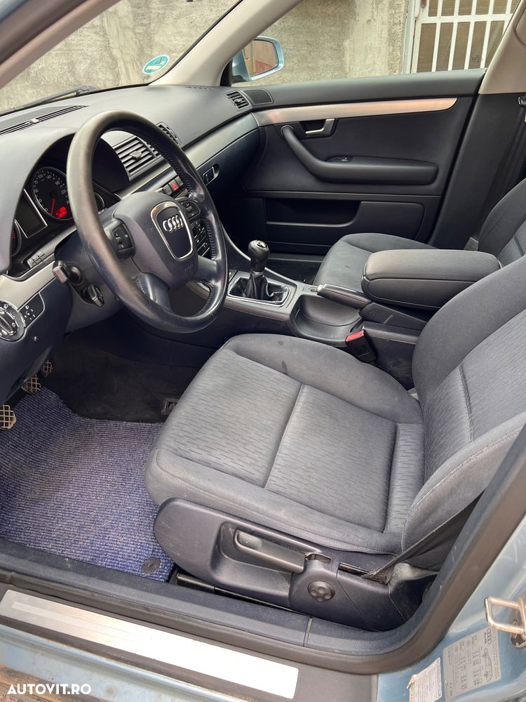 Audi A4 Limuzina - 7