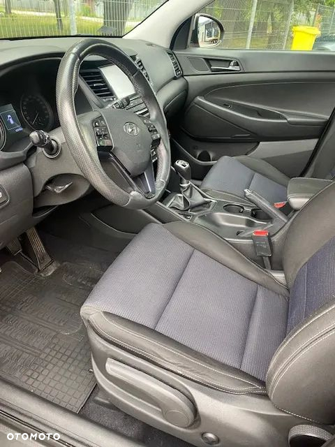Hyundai Tucson 1.6 GDI BlueDrive Comfort 2WD - 6