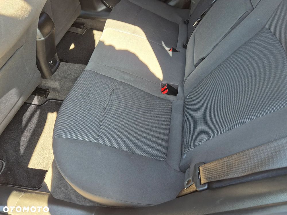 Chevrolet Cruze 1.6 - 19
