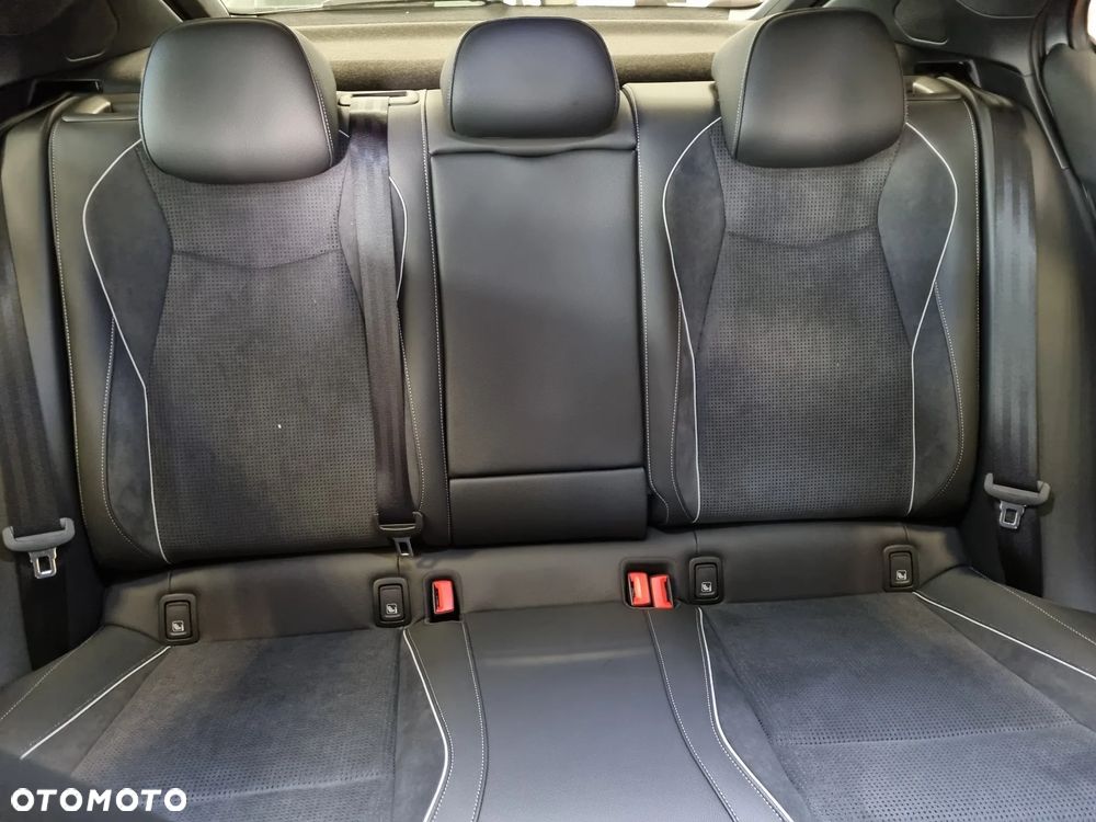 Skoda Superb 2.0 TSI Sportline DSG - 34