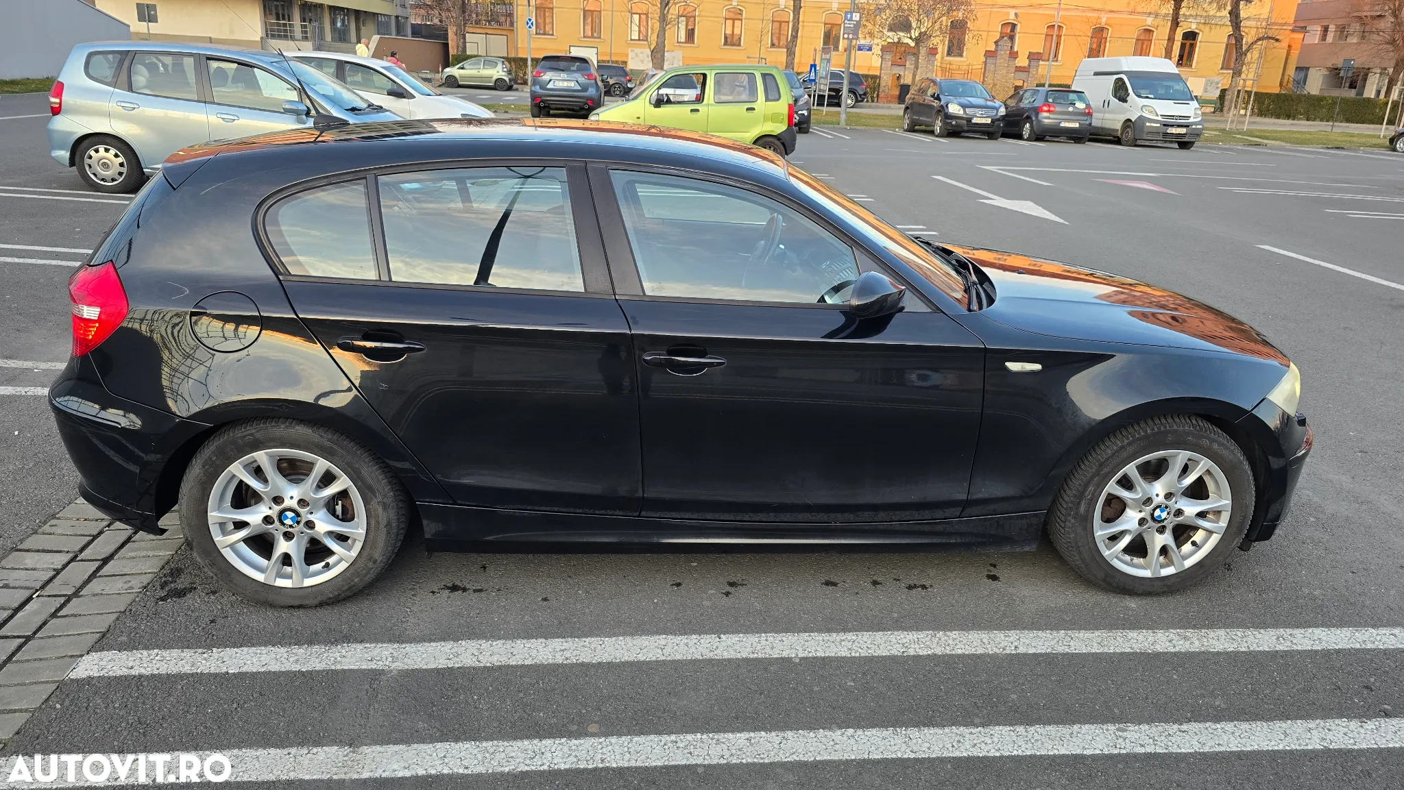 BMW Seria 1 120d - 3