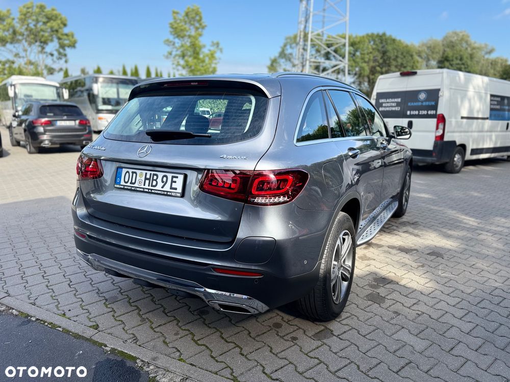 Mercedes-Benz GLC 300 de 4Matic 9G-TRONIC - 6