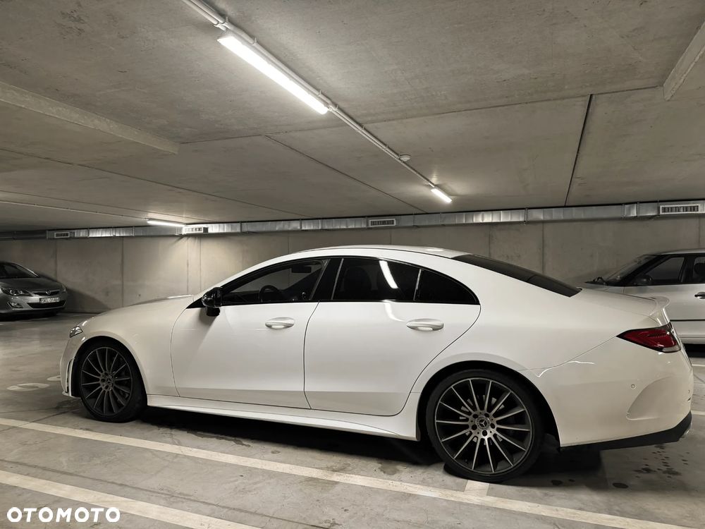 Mercedes-Benz CLS - 4