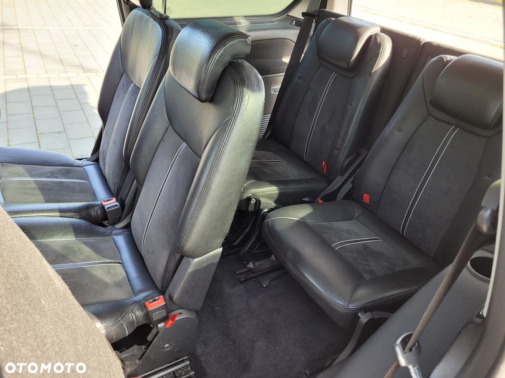 Ford Galaxy 2.0 Ghia - 15