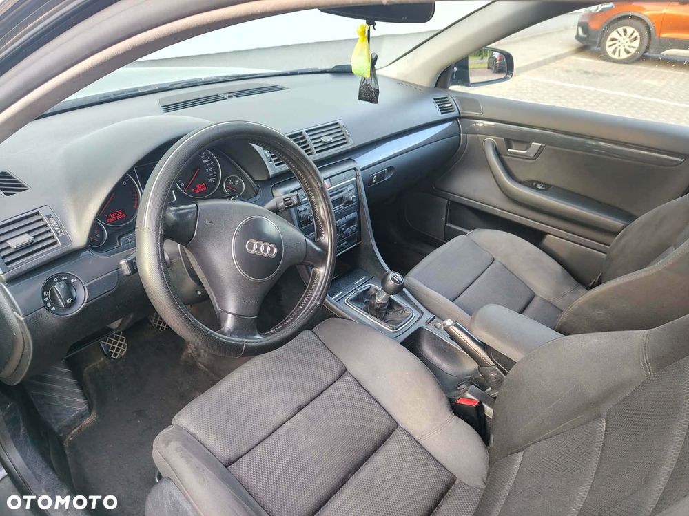 Audi A4 Limousine 1.8T - 5