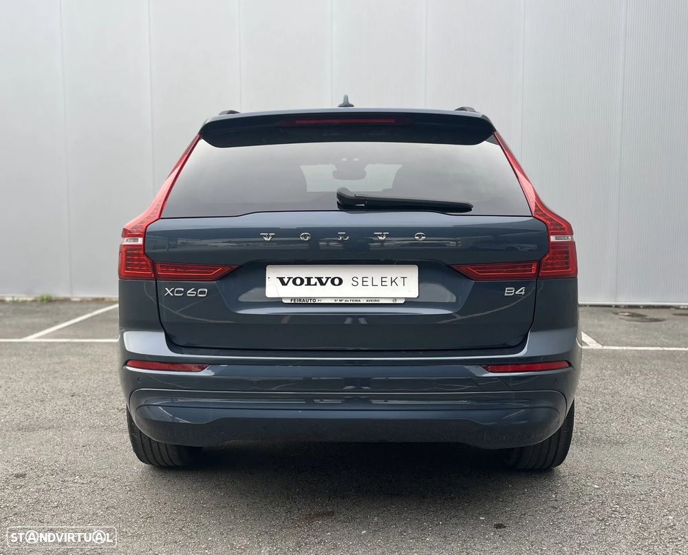 Volvo XC 60 2.0 B4 Core - 9