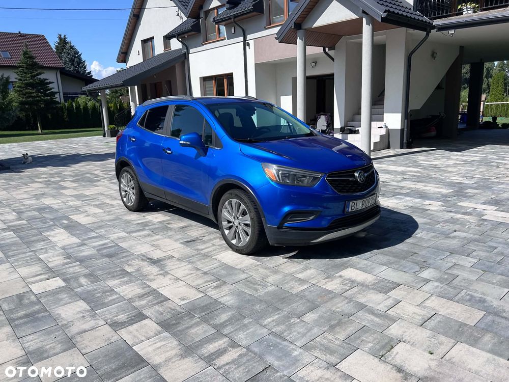 Buick Encore - 2