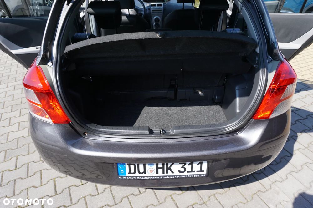 Toyota Yaris 1.33 VVT-i Cool - 36