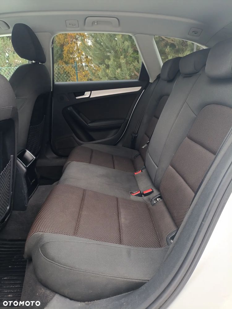 Audi A4 Allroad 2.0 TDI DPF - 8
