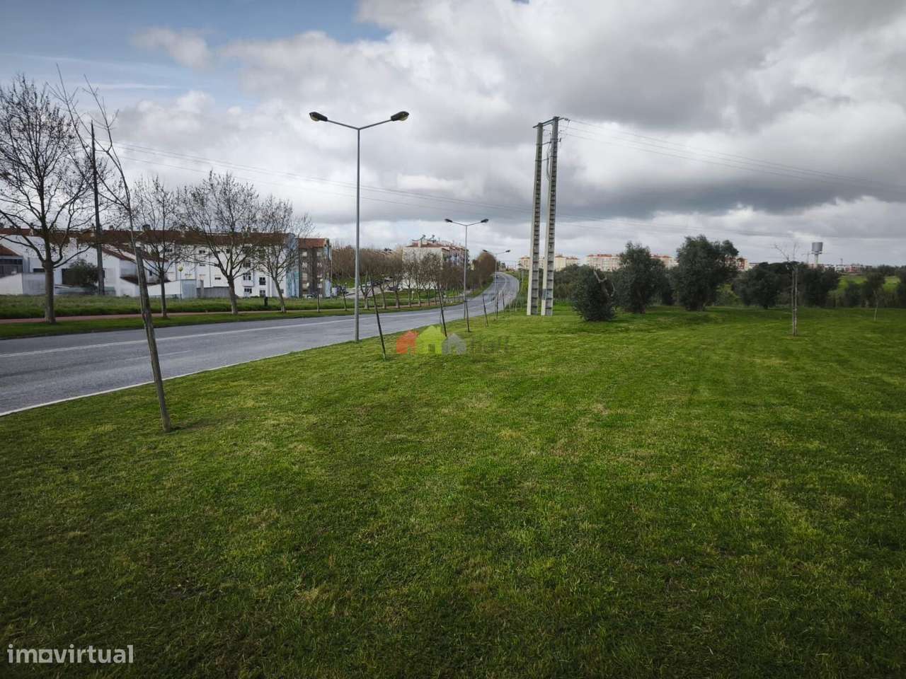 Apartamento T1 c/ terraço e garagem, Montijo-21