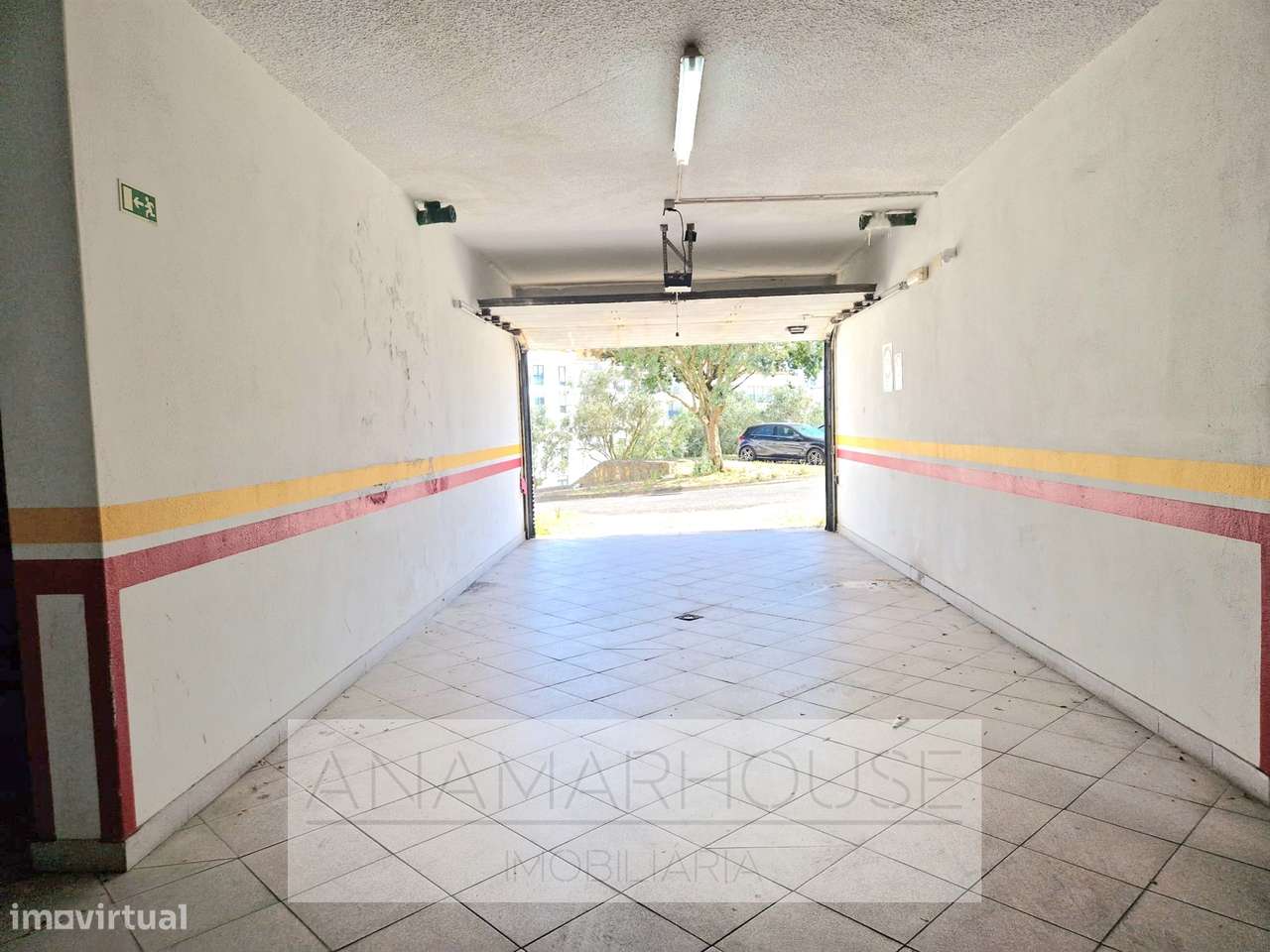 T2 com Box e Arrecadação na Urbanização Alto da Mira, Amadora-23