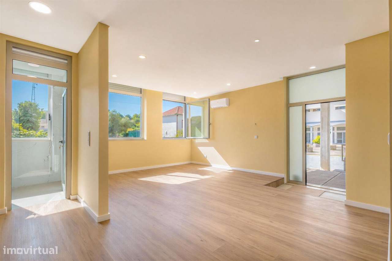 Apartamento T1 Totalmente Renovado – Conforto e Modernidade-0