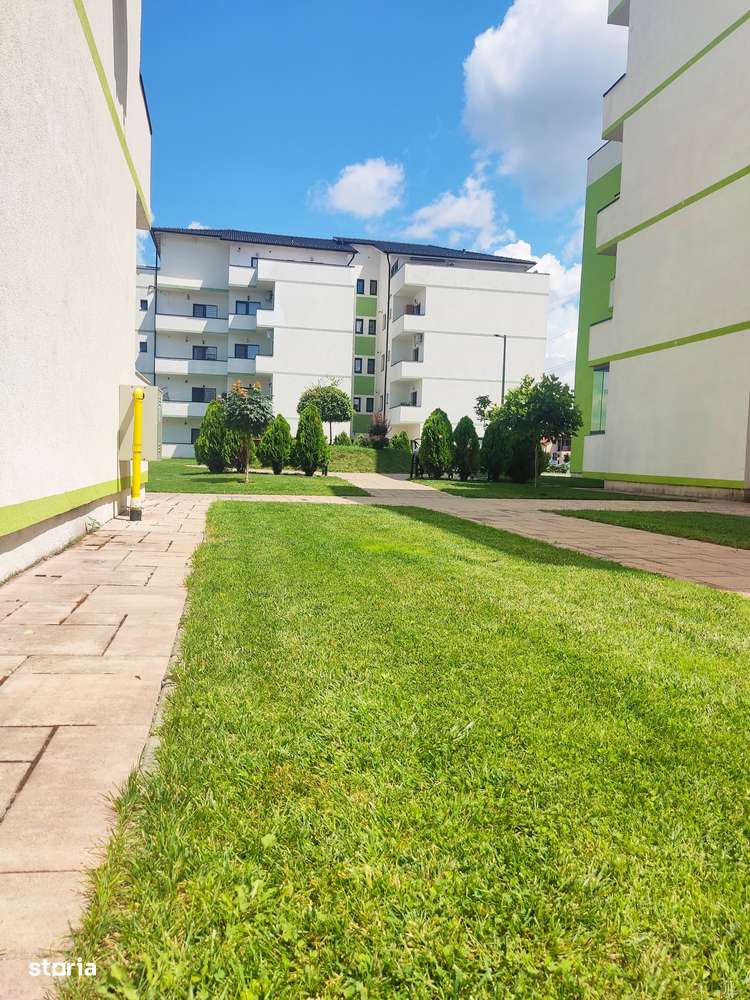 INTABULAT! Ap. 2 cam, bloc lift, geam baie, spre SUD, cartier Deventer-0