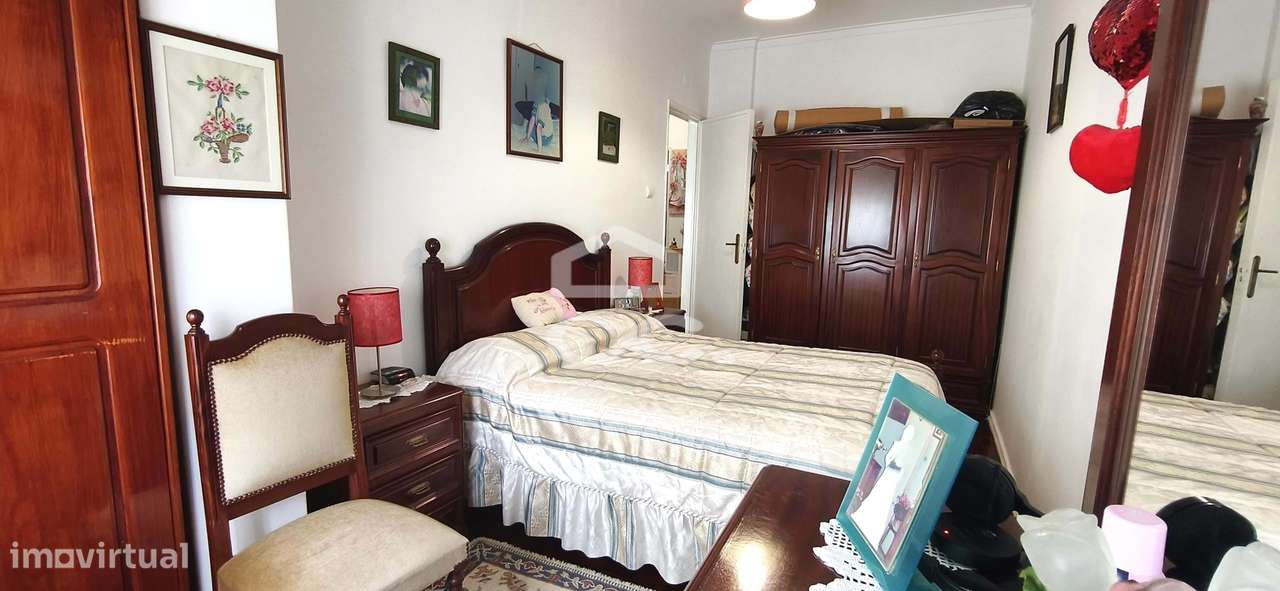 Apartamento T2 usado - Quinta Dálias - Famões-8