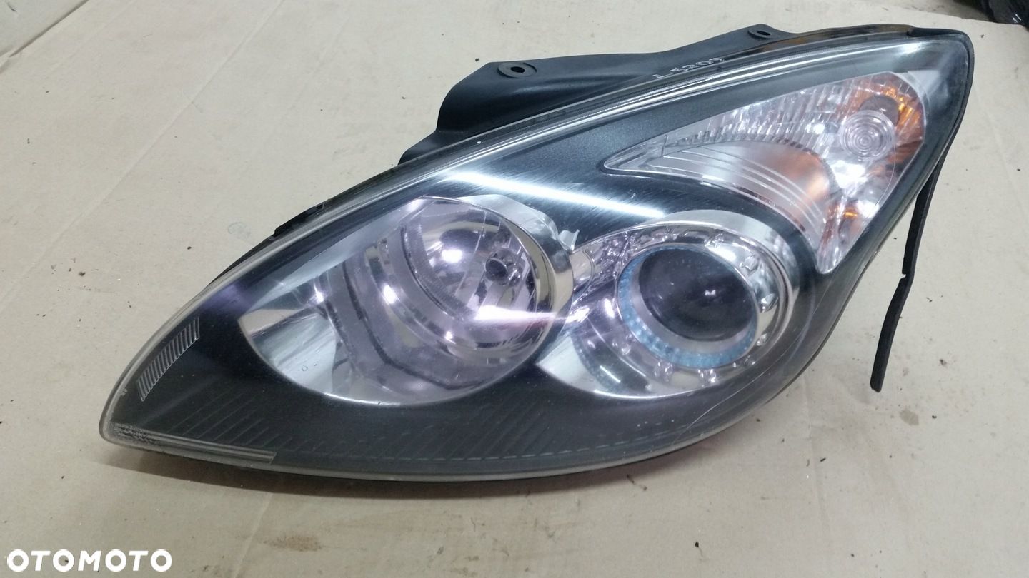 LAMPA LEWA HYUNDAI I30 LIFT 09-12 92101-2R000 - 1