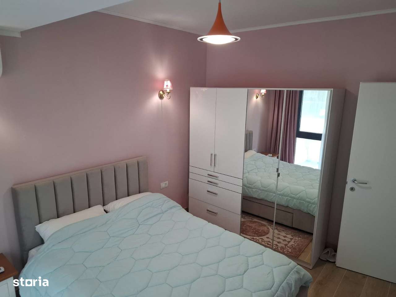 Apartament in centrul Statiunii Mamaia-Cazino-2 camere openspace - Imagine principală: 4/8