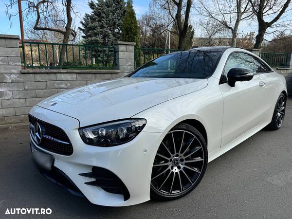 Mercedes-Benz E 220 d Coupe 9G-TRONIC AMG Line - 3