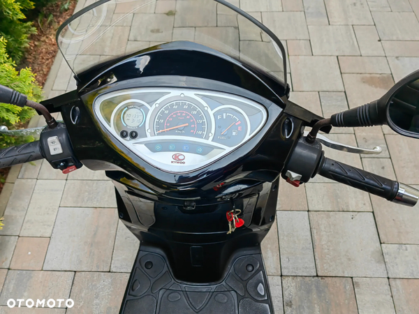 Kymco People - 12