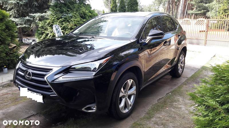 Lexus NX 200t - 1