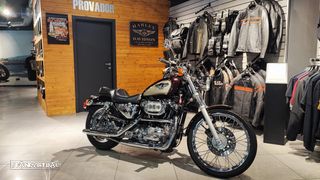 Harley-Davidson Sportster Custom 95 anos