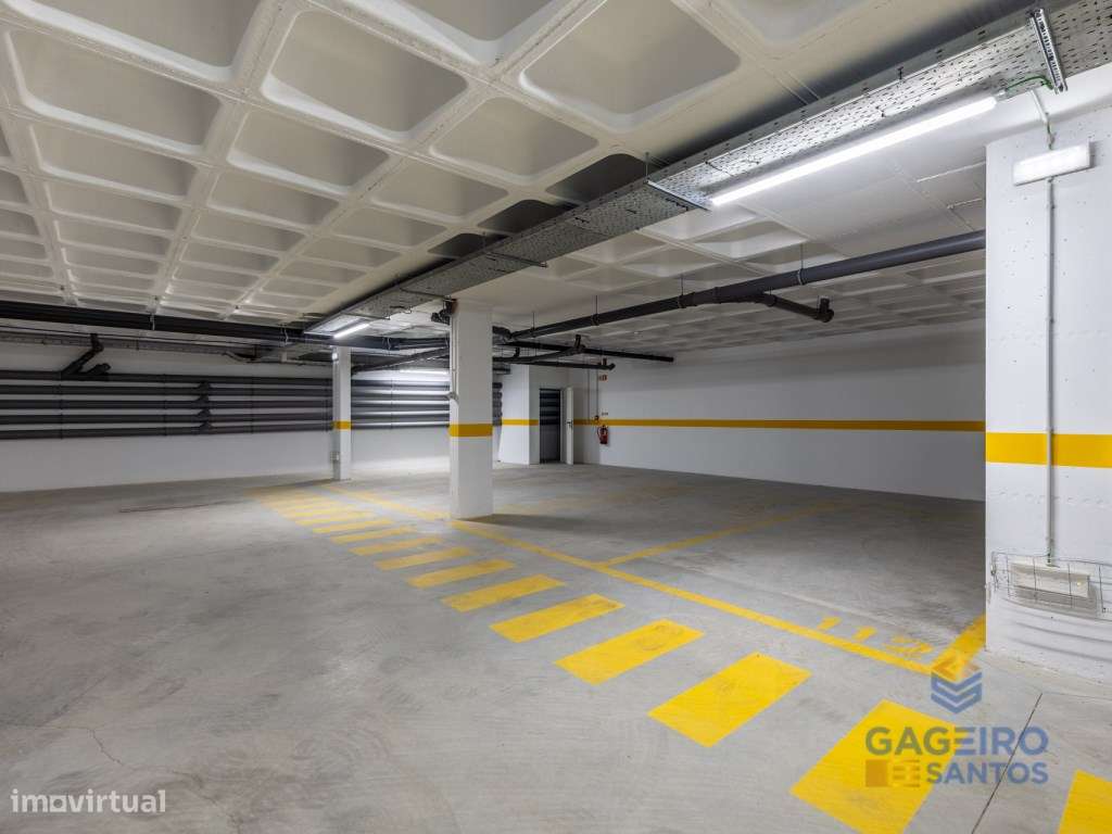 Apartamento T2 inserido em condomínio de luxo na primeira linha de ...-21