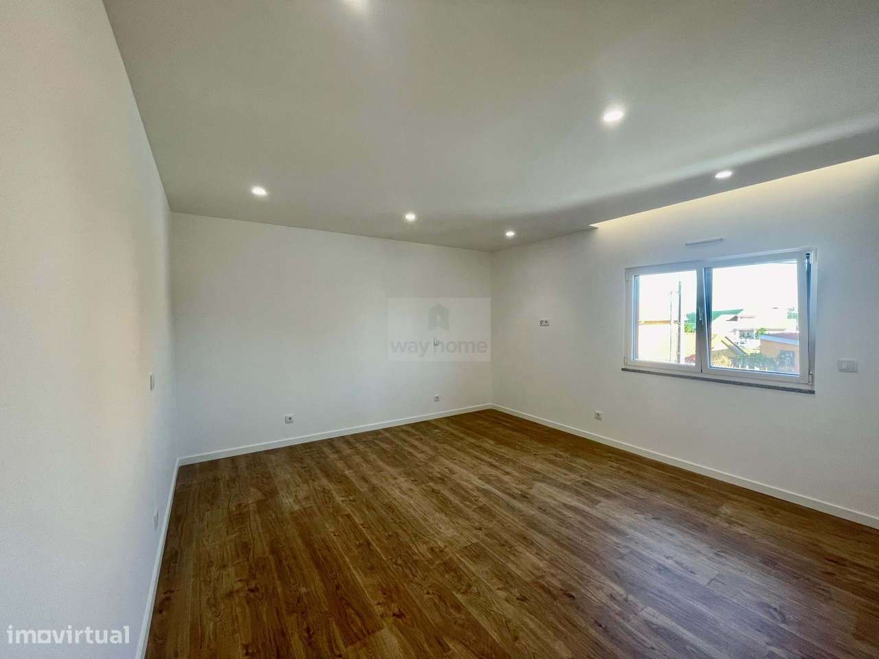 Moradia nova T6 na Ventosa - Torres Vedras-20