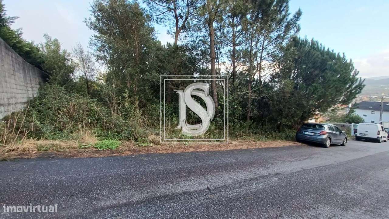 Terreno para construção em Anha com belas vistas - Grande imagem: 3/17