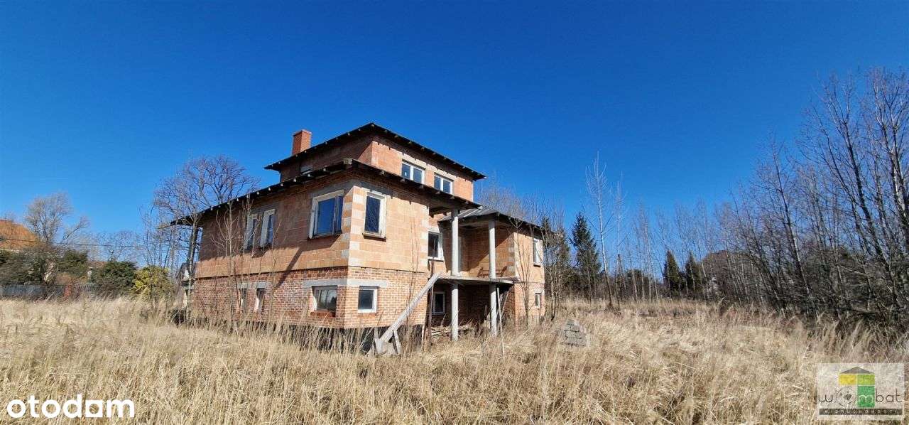 Dom z dużą działką w stanie surowym zamkniętym-3