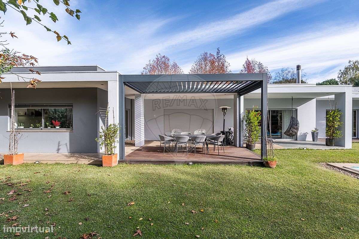 Moradia T4 para venda-44