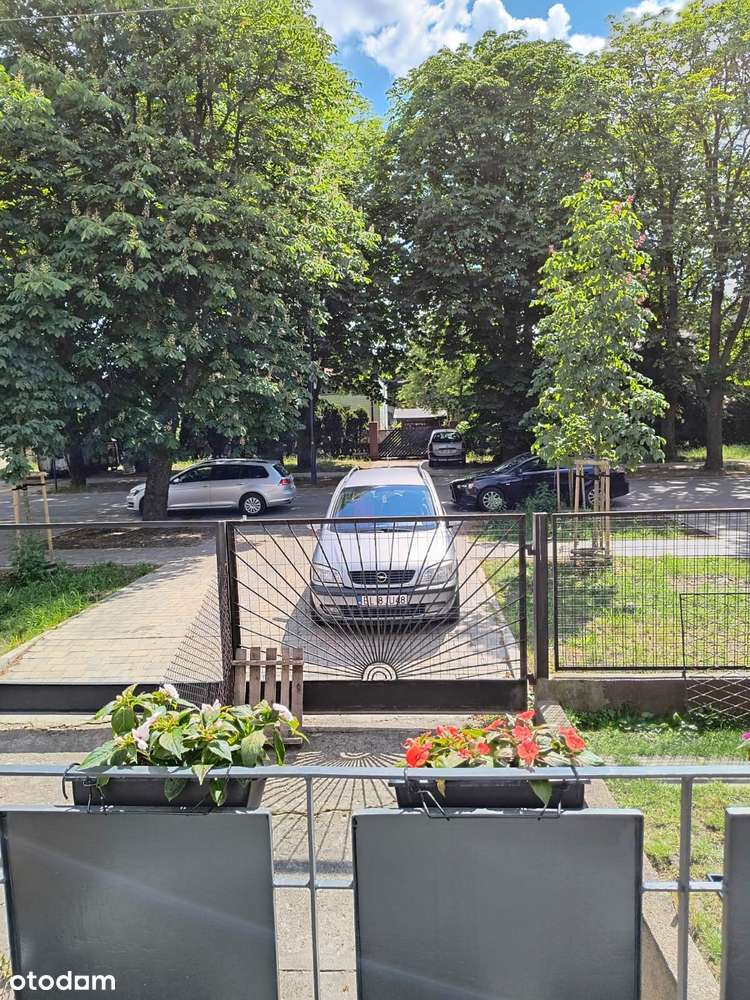 Wyjątkowa Działka 693m²! Bliźniak 139m² do Metamorfozy – Sikawa.-11