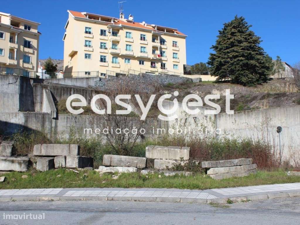 Excelente Lote de Terreno para construção na Cidade da Covilhã - Grande imagem: 2/6