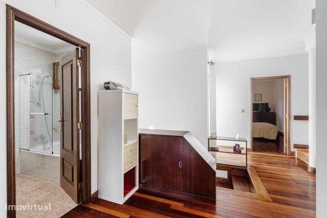 Moradia T3 de Gaveto, Marinhas – 2ª Linha de Mar-12