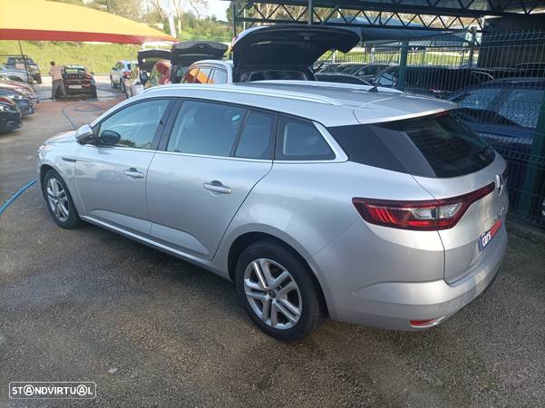 Renault Mégane Sport Tourer 1.5 dCi Limited EDC - 2