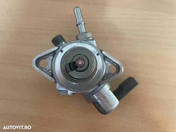 Pompa Injectie 1.2 TCE Renault Captur / Clio IV 166301888R - 3