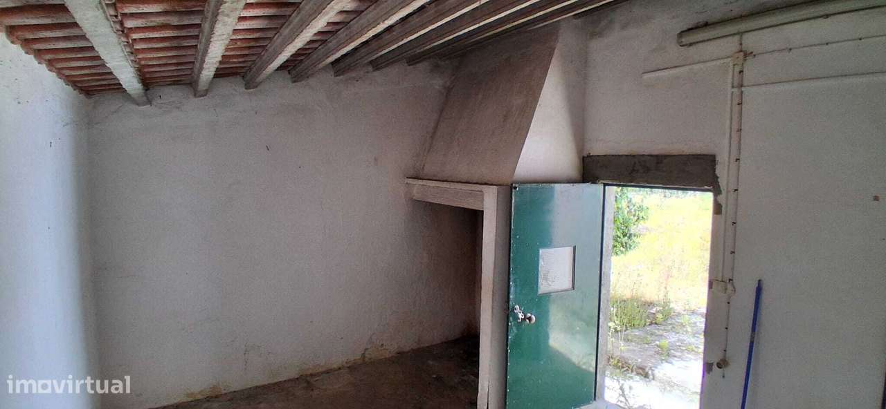 Casa de Campo - Moradia T2 com quintal -Coruche / Lamarosa / Santarém-16