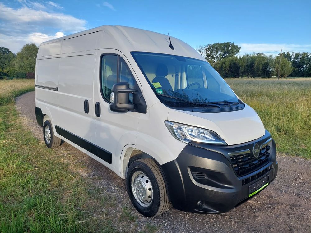 Opel Movano 2022