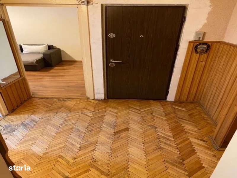 Apartament 2 camere - Lipovei - centrala proprie - etaj 1 - Imagine principală: 5/6